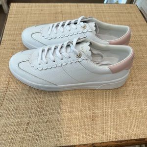 Ted Baker Scallop Sneakers